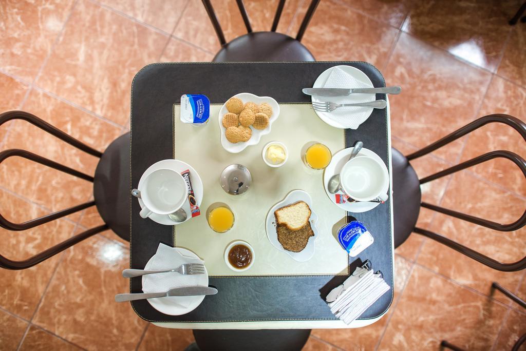 Hotel Sahara Inn Santiago Ngoại thất bức ảnh