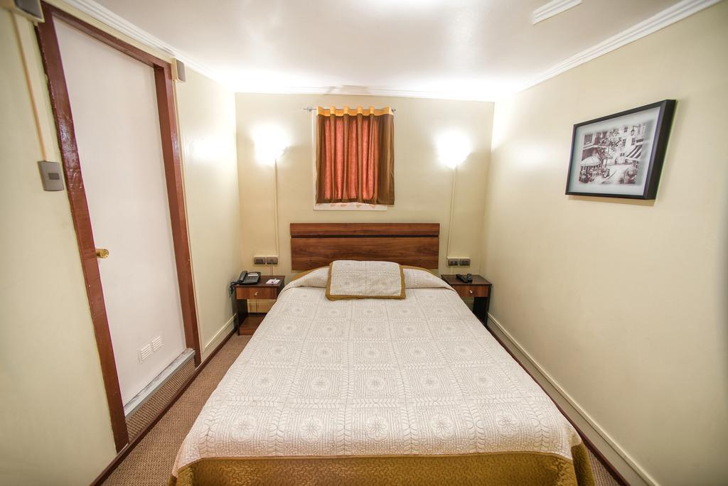 Hotel Sahara Inn Santiago Ngoại thất bức ảnh